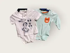 BABY BOY SIZE 0/3 MONTHS - 2 Pack, Graphic Onesie T-shirts EUC B50