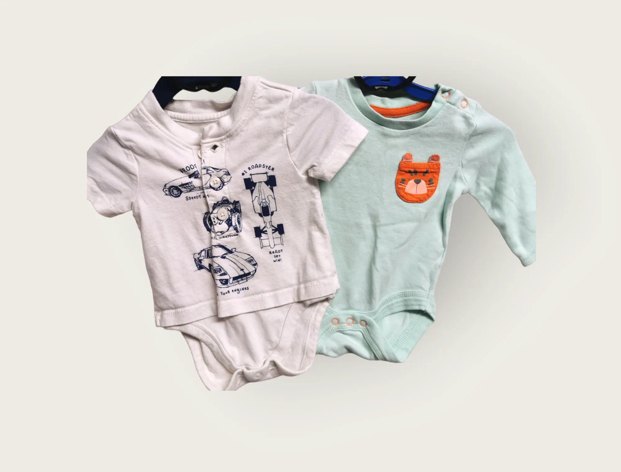 BABY BOY SIZE 0/3 MONTHS - 2 Pack, Graphic Onesie T-shirts EUC B50
