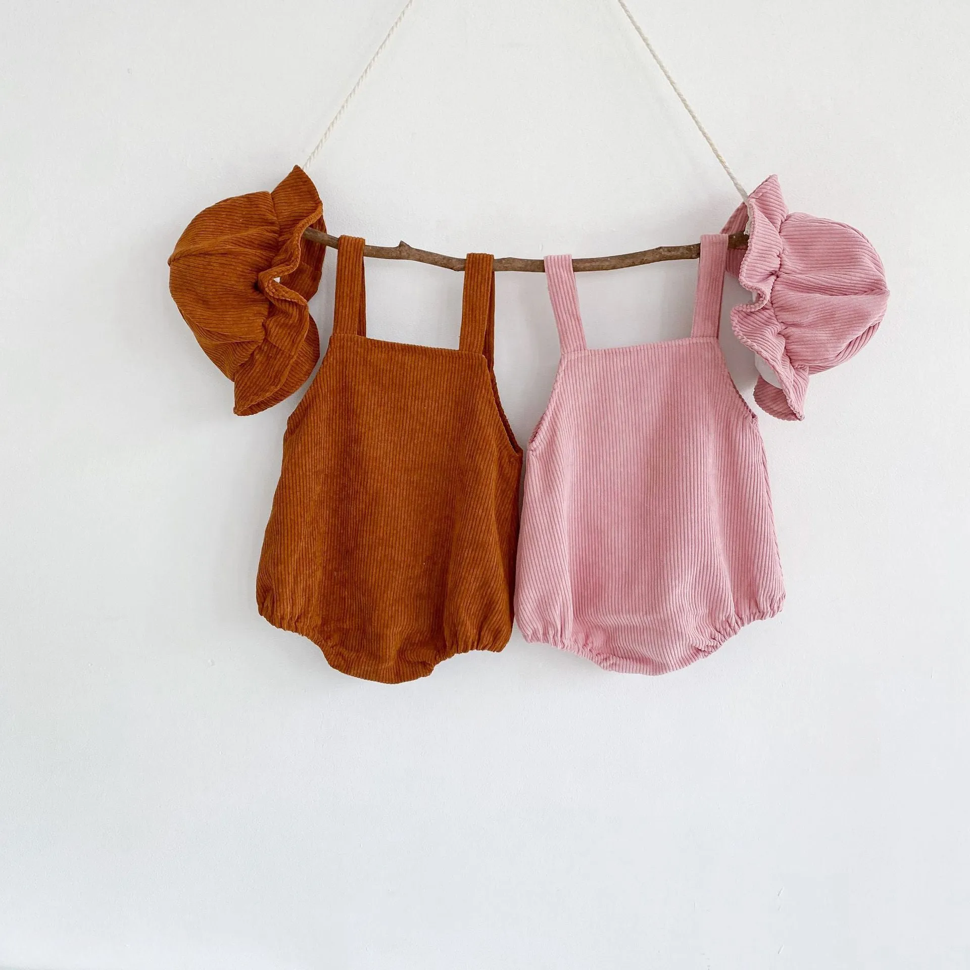 Baby Girls Boys Rainbow Muslin&Ribbed Rompers And Hats Wholesale 211116248