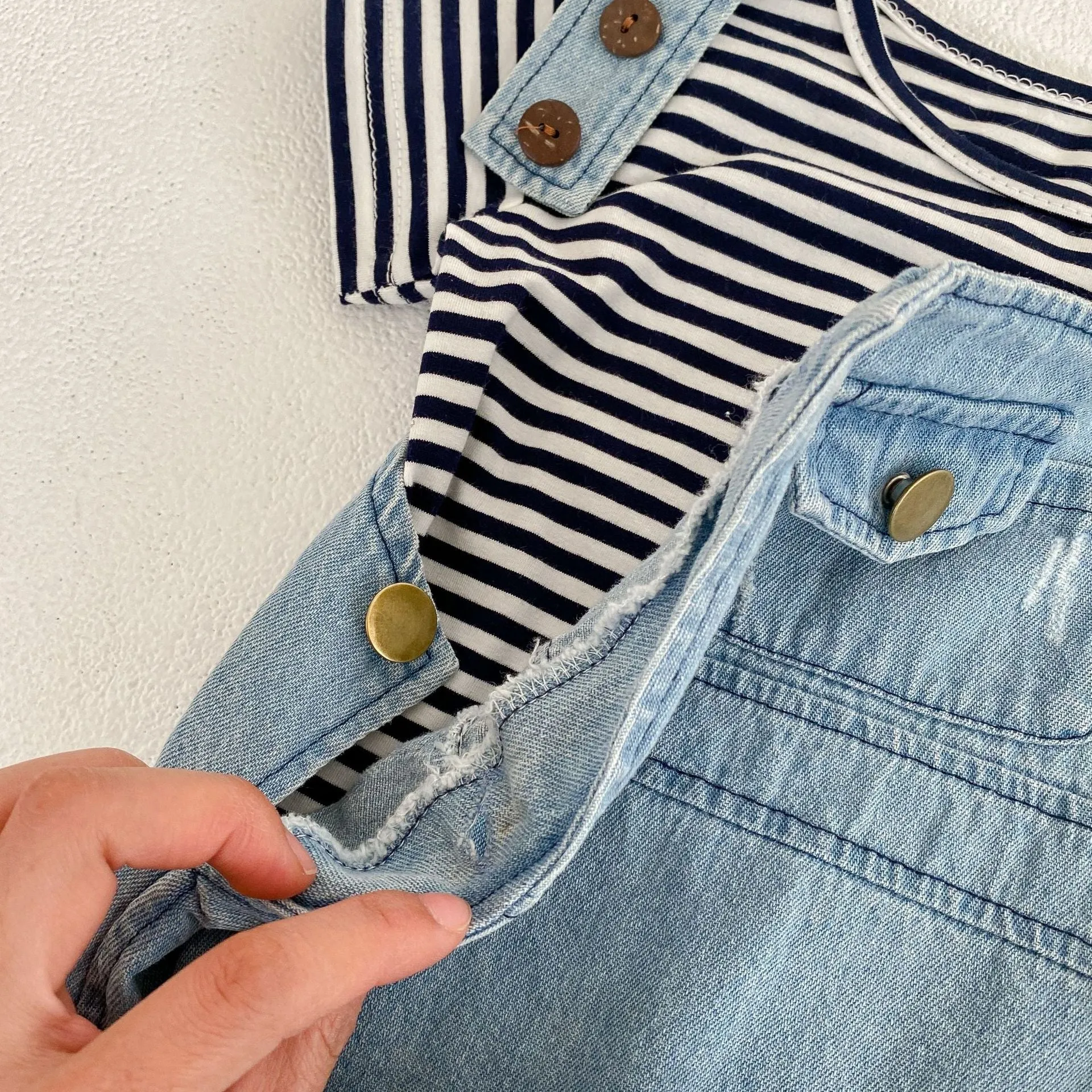 Baby Girls Striped T-Shirts And Ripped Rompers Wholesale 230228517