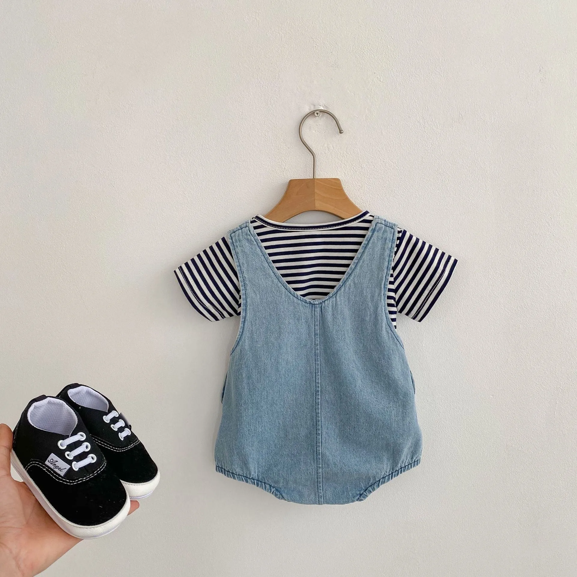 Baby Girls Striped T-Shirts And Ripped Rompers Wholesale 230228517