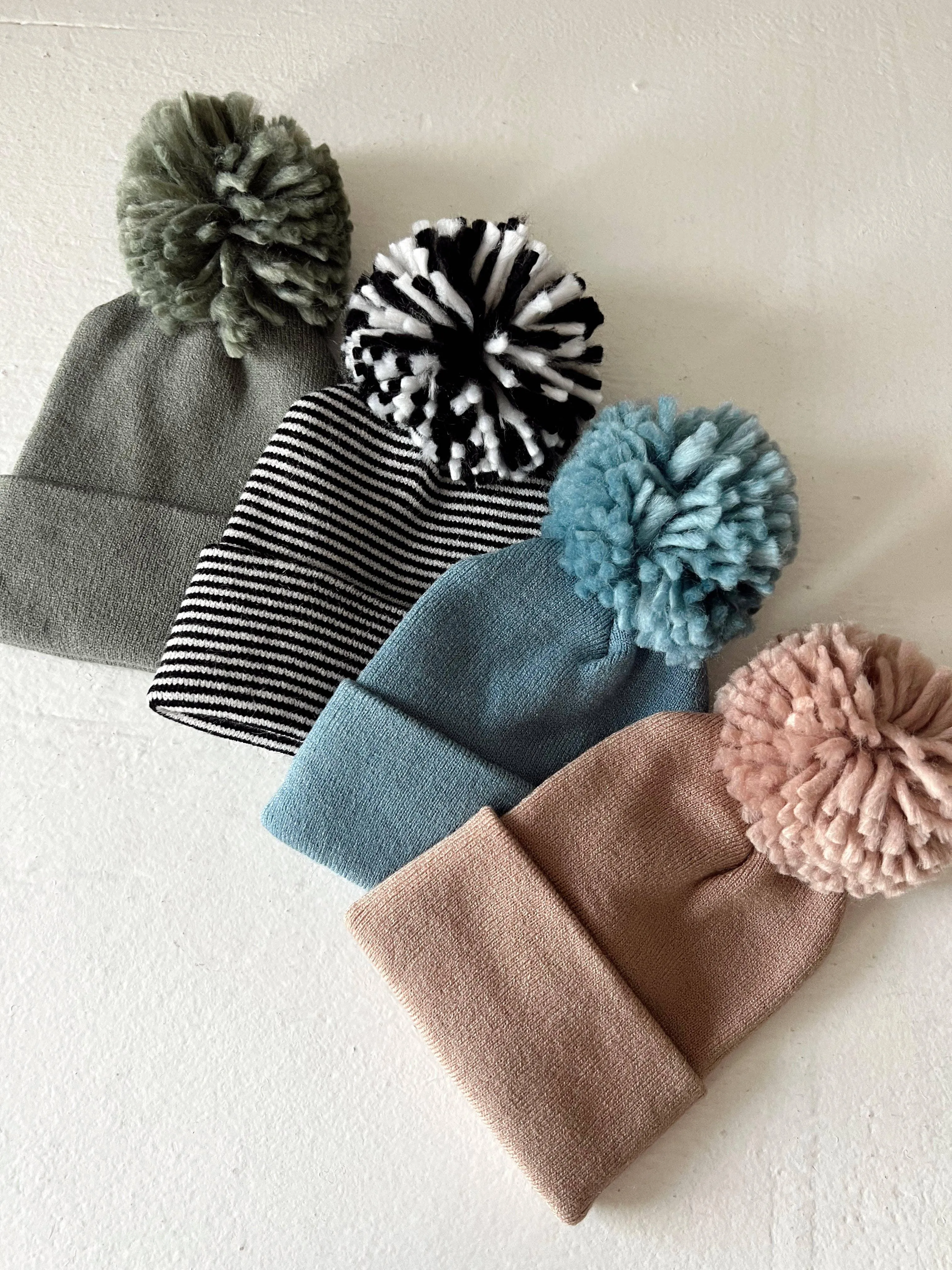 Baby Hat - Tan Pom