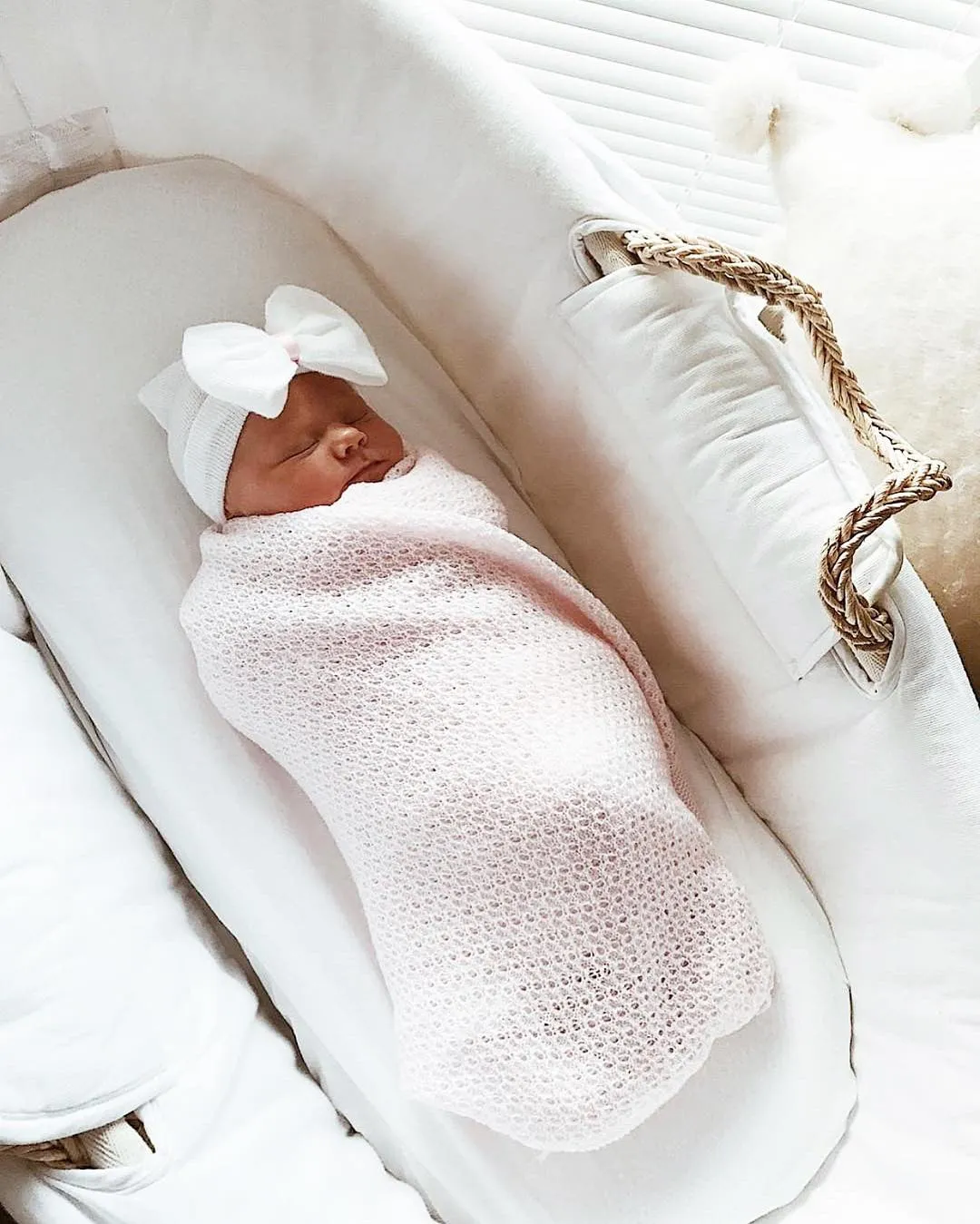 Baby hospital hat with bow