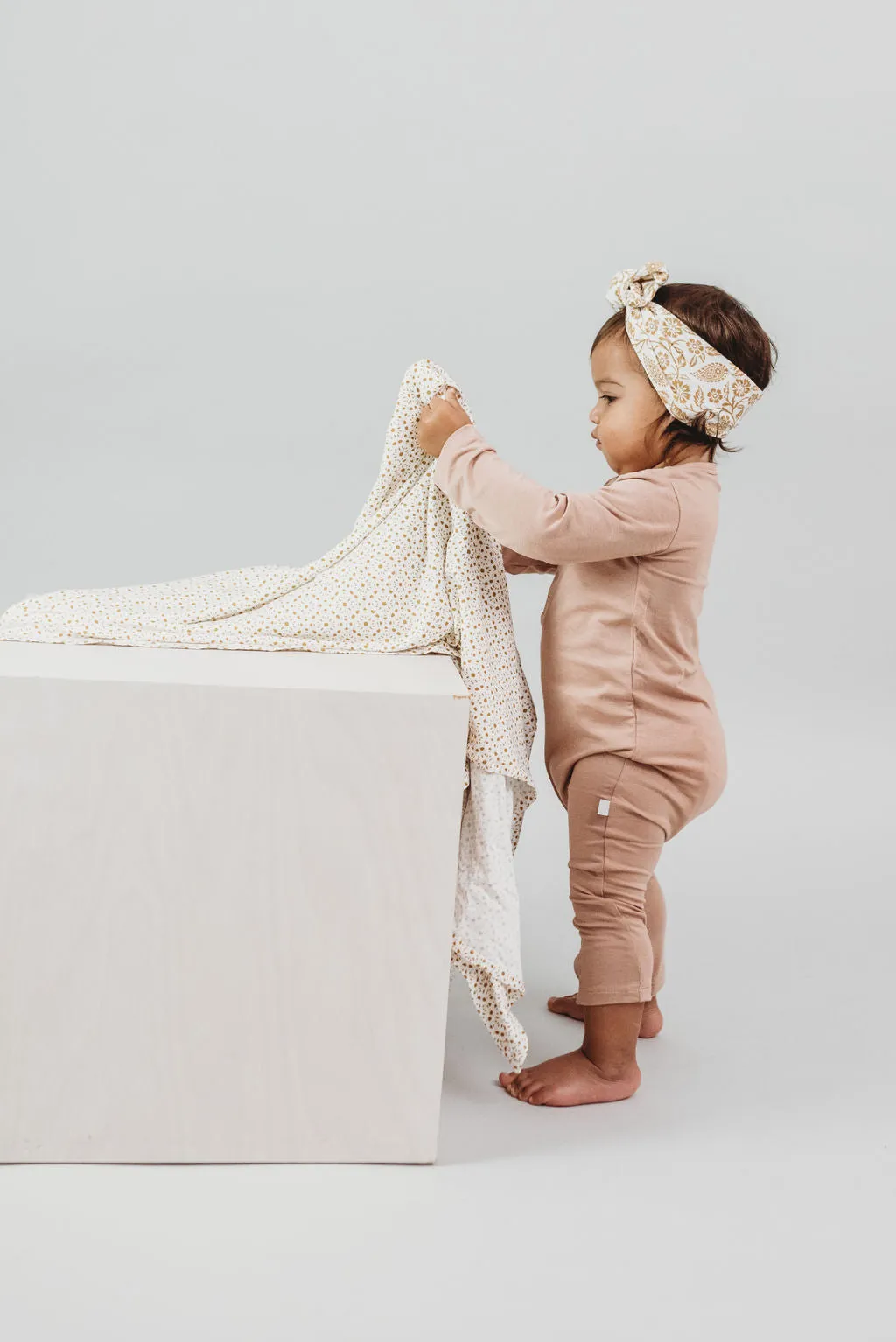 Baby Swaddle/Wrap - Organic Bamboo jersey - Honey Vintage