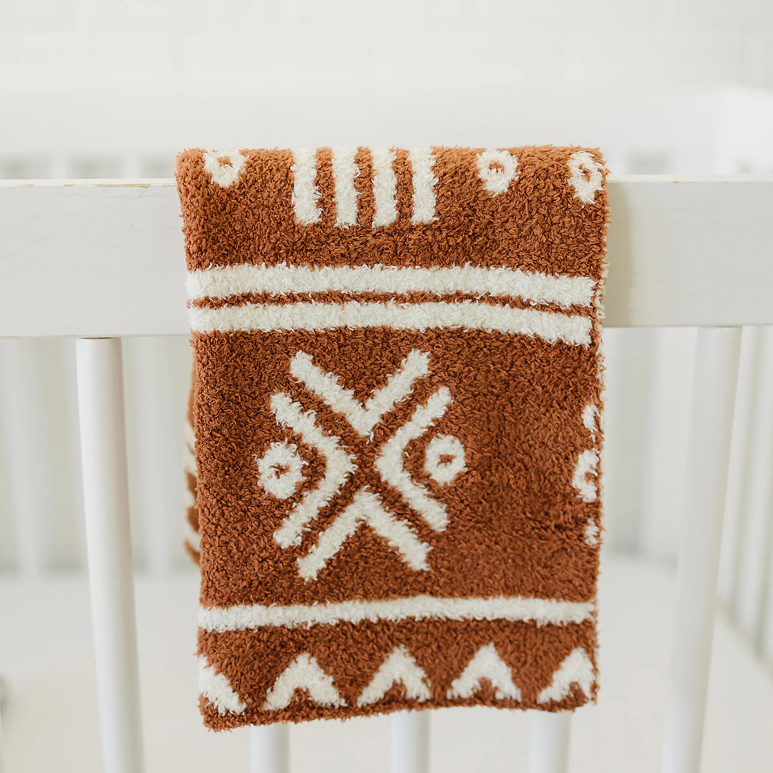 Mebie Baby Plush Blanket - Alpine Rust