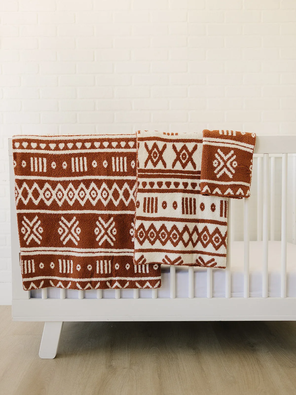 Mebie Baby Plush Blanket - Alpine Rust