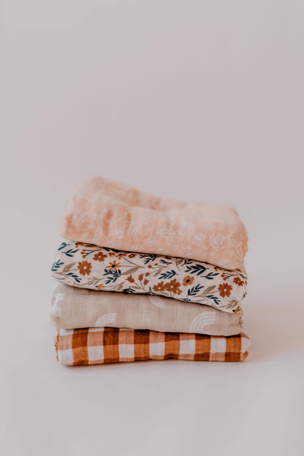 Muslin Swaddle Blanket, 100% Organic Cotton swaddle blanket