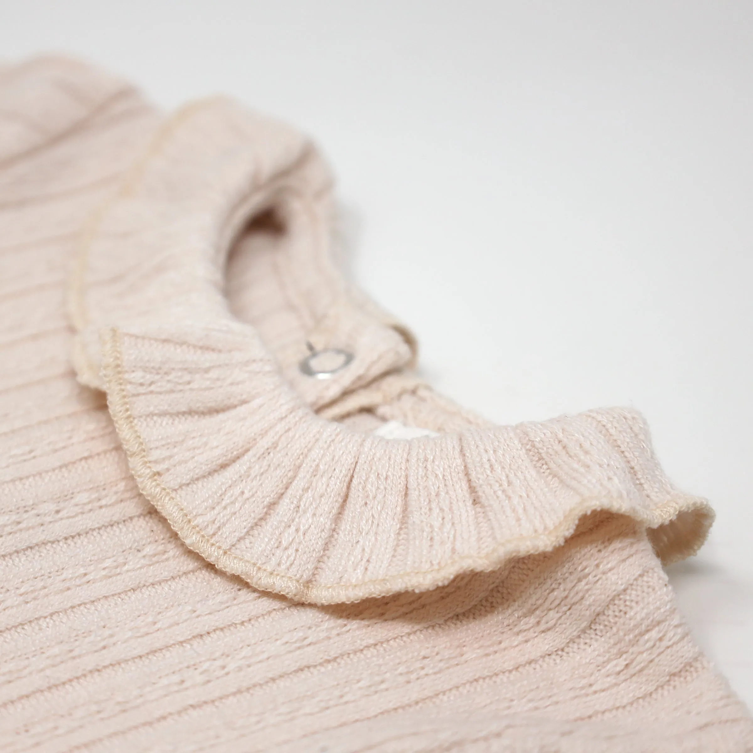oh baby! Ruffle Neck Cable Onesie - Vanilla